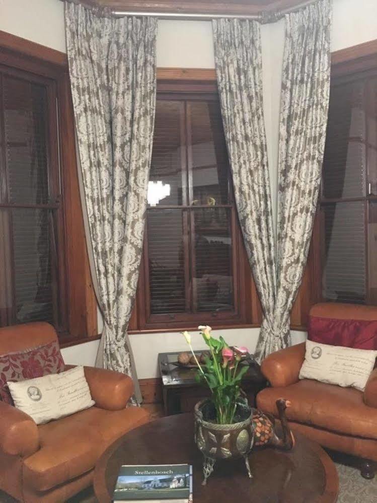 Roosenwijn Guesthouse Stellenbosch Eksteriør billede